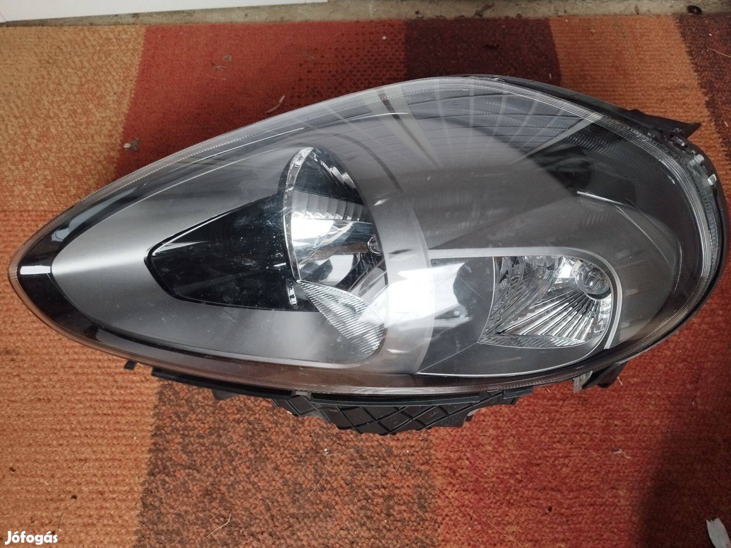 Fiat punto evo bal első lámpa, fényszóró