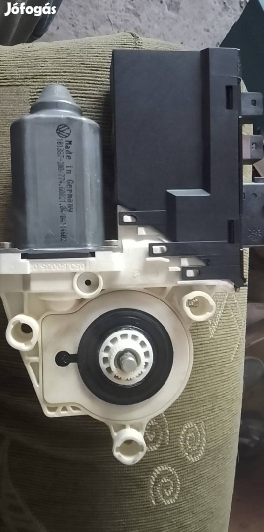 Fiat ulysse , Citroen c8, Peugeot 807 bal első ablakemelő motor 