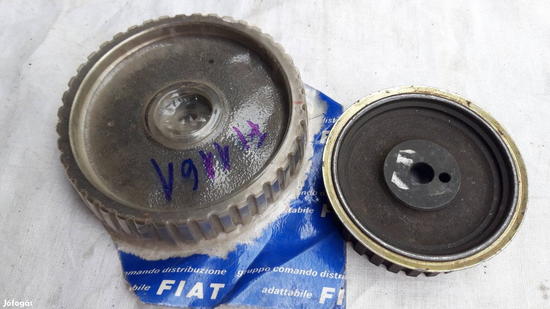 Fiat vezérmű bordás kerék 42 és 30 fogszámú gyári új
