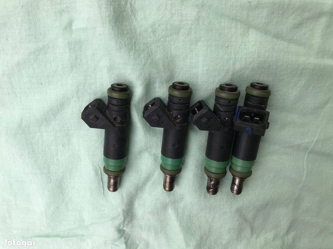 Fiesta Fusion Focus C-Max Puma benzin befecskendező szelep injector