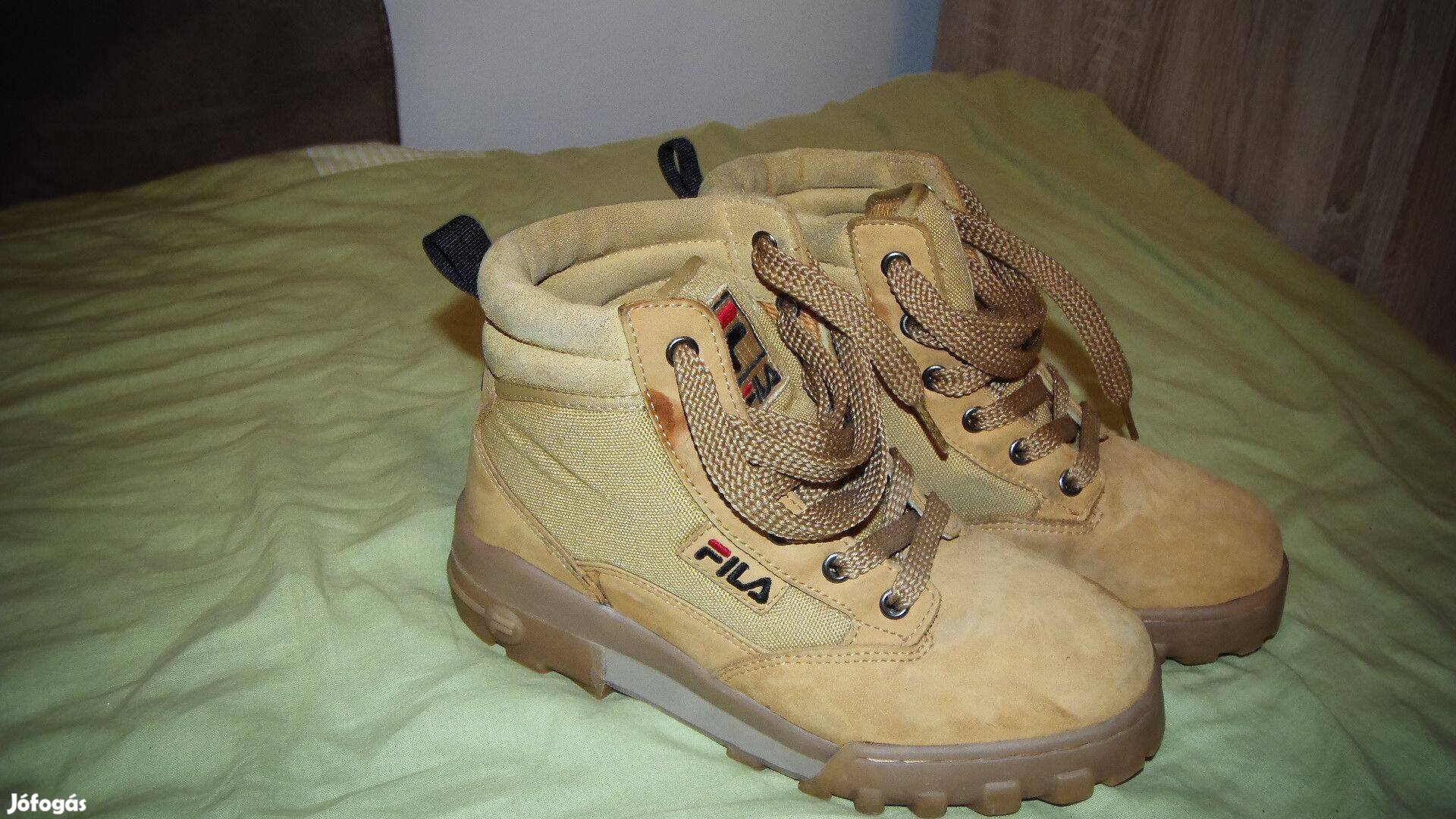 Fila Bakancs (38.5 méret)