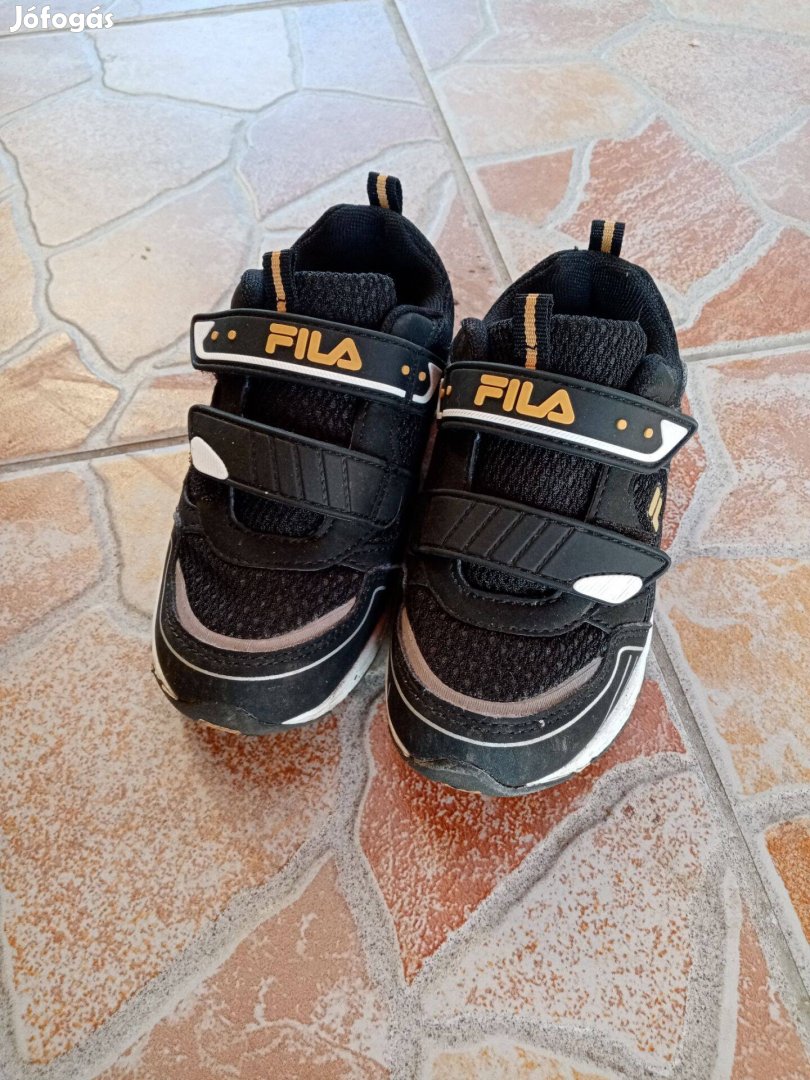 Fila kisfiú cipő és disney átmeneti kiskabát