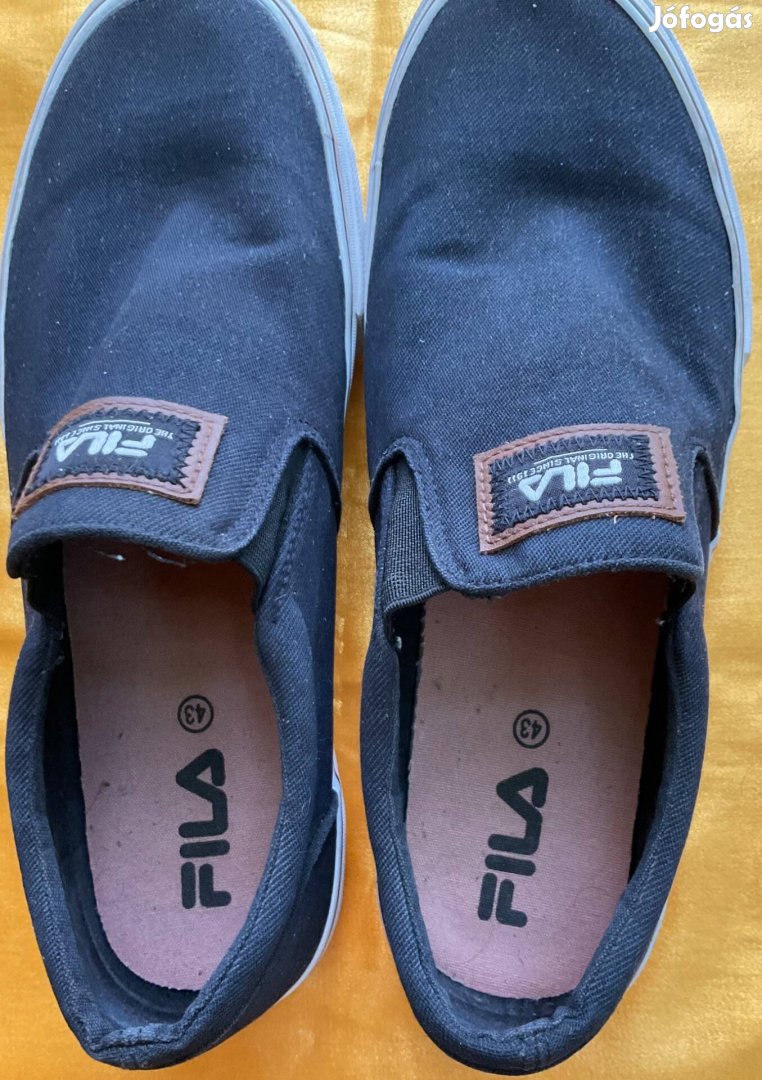 Fila slip on cipő 43