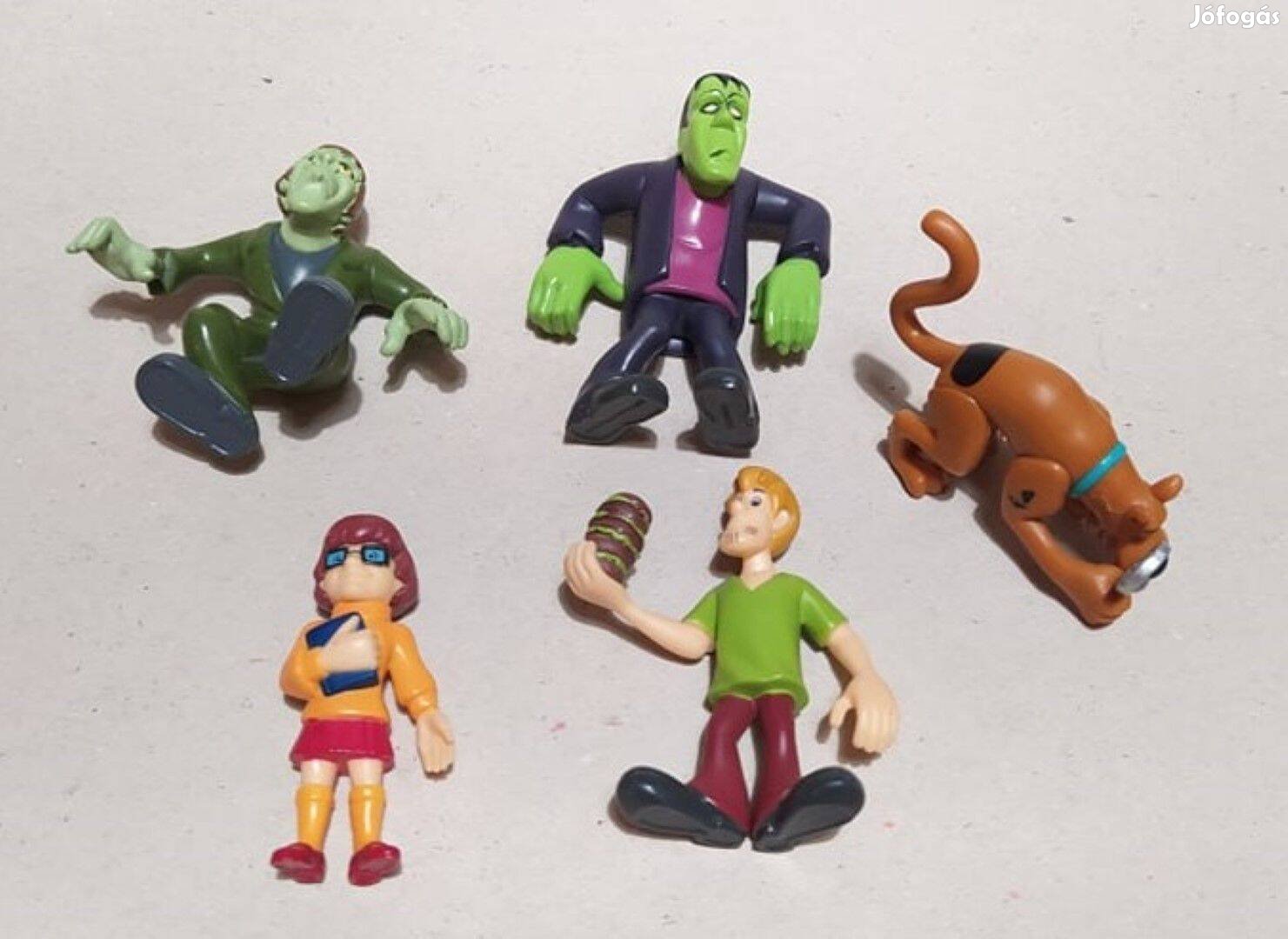 Filmes ereklyék: új állapotú Scooby Doo 5 db-os műanyag figura szett