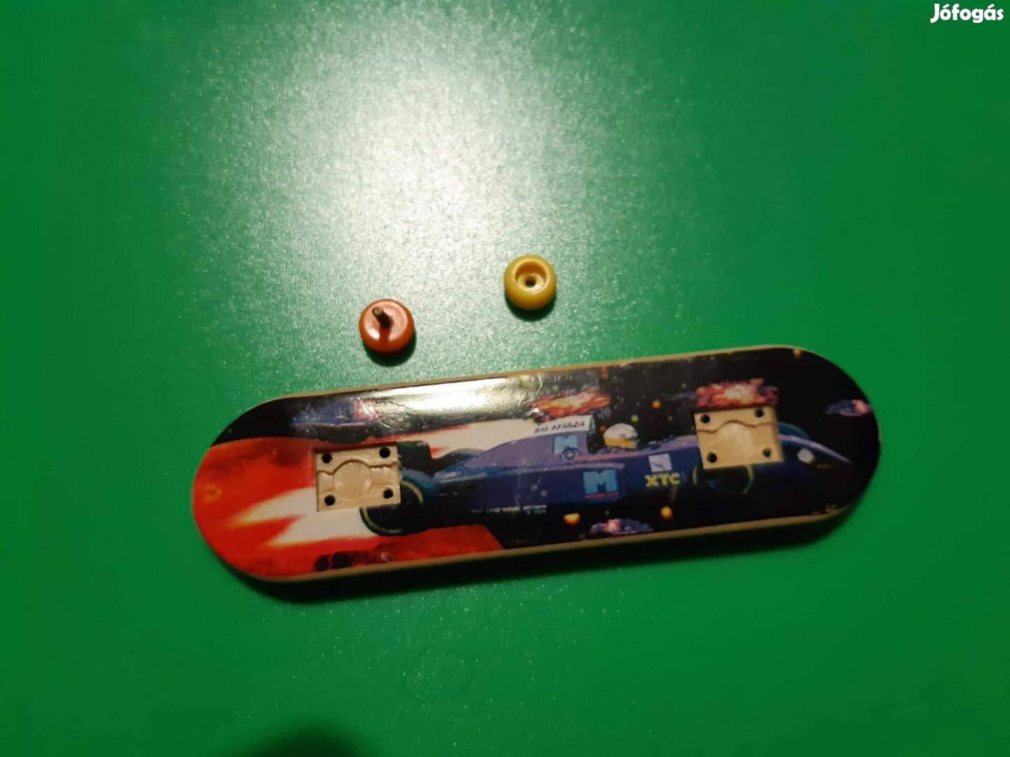 Fingerboard alkatrész