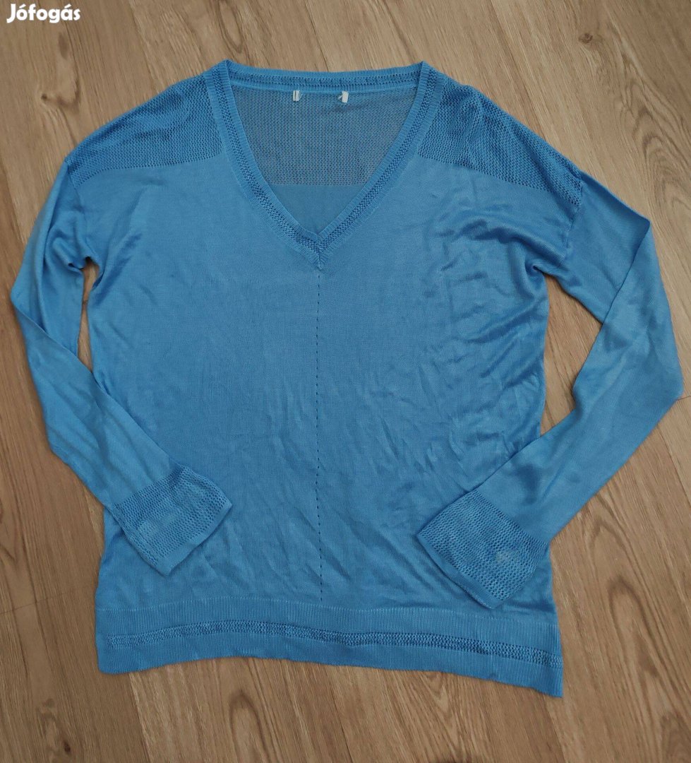 Finomkötött pasztell női pulcsika M-L