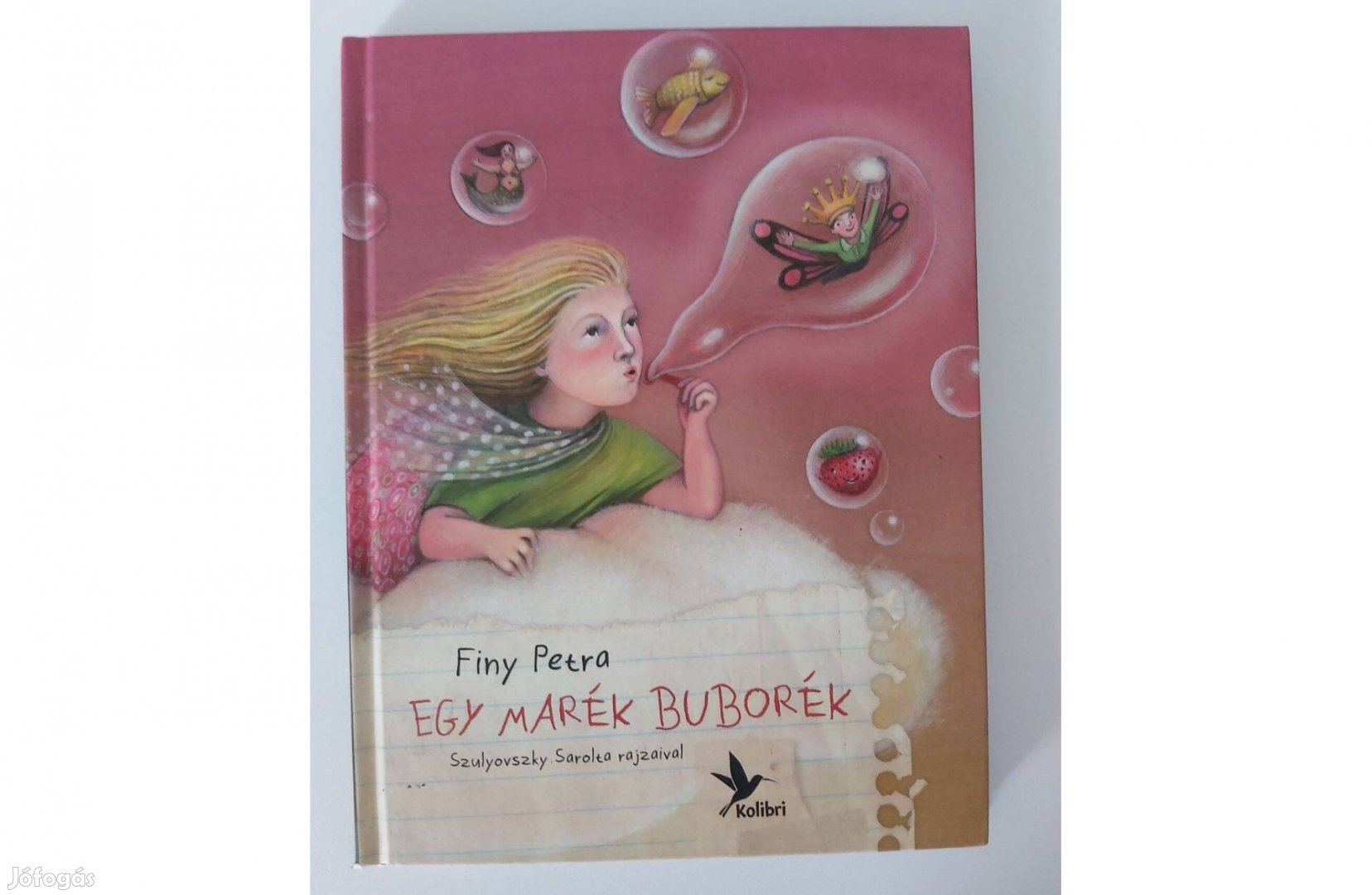 Finy Petra: Egy marék buborék