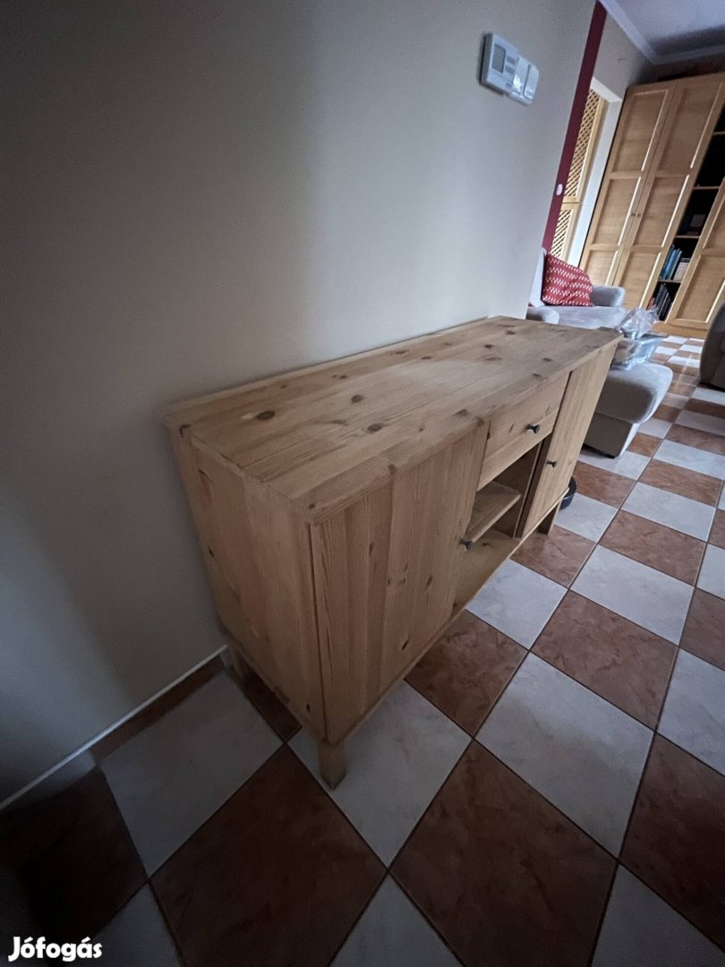 Fiókos, polcos komód