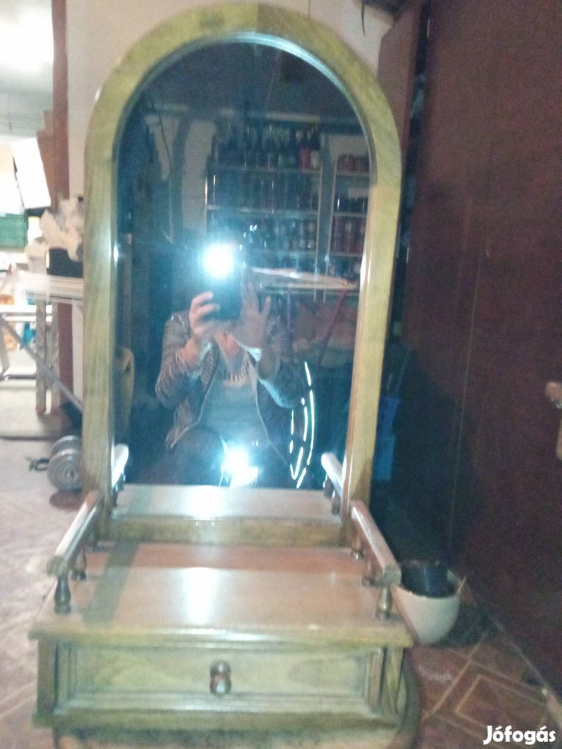 Fiókos tükör eladó!