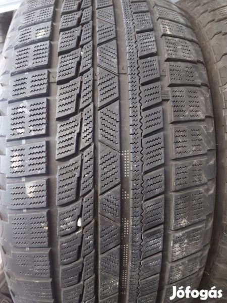 Firemax 245/50R18 FM805 5-6mm DOT19 használt gumi HG8586 téli