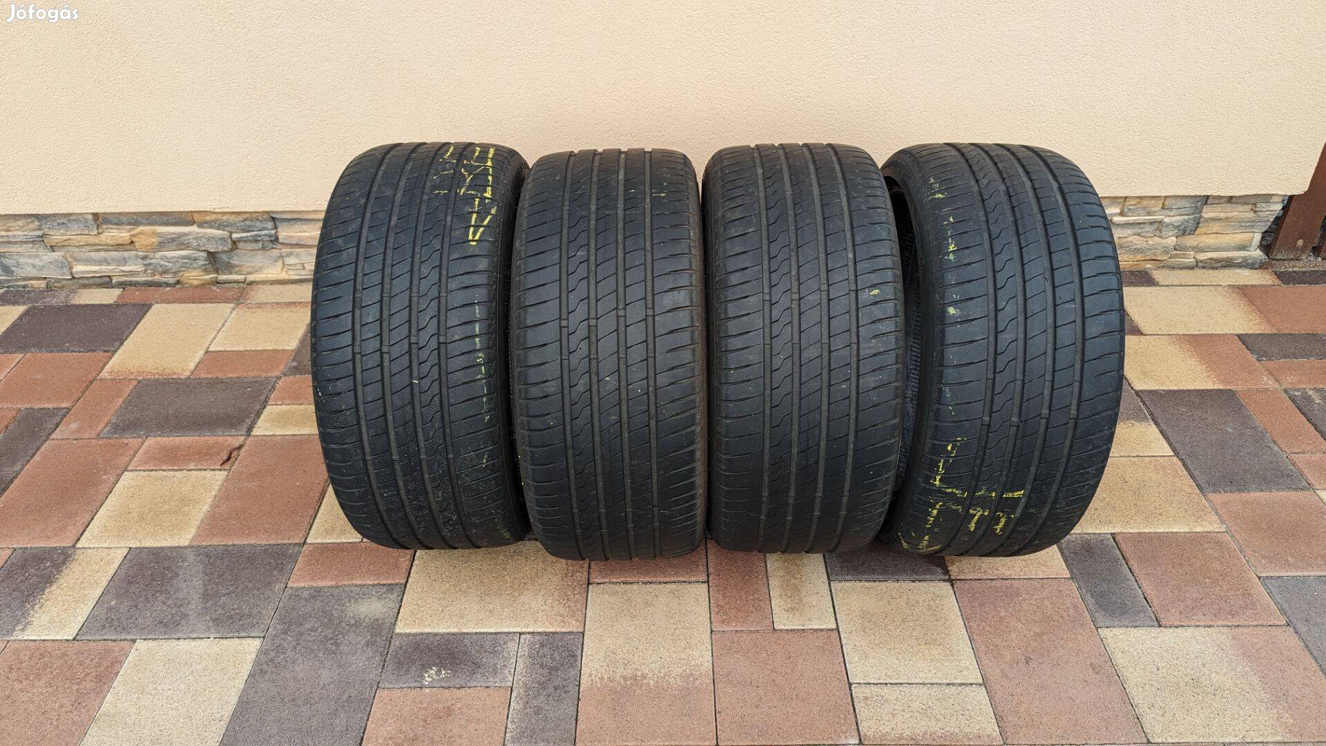 Firestine 255/35 R19