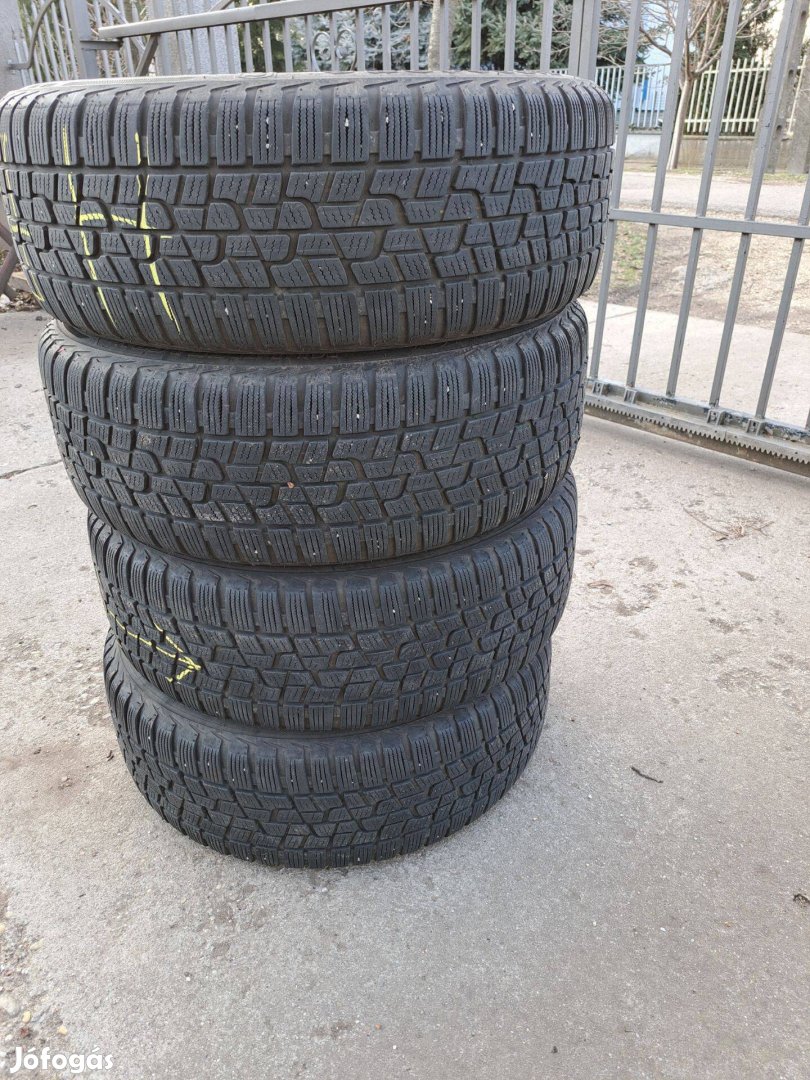 Firestone 205/55R16 téli gumi eladó felnivel Abonyban!
