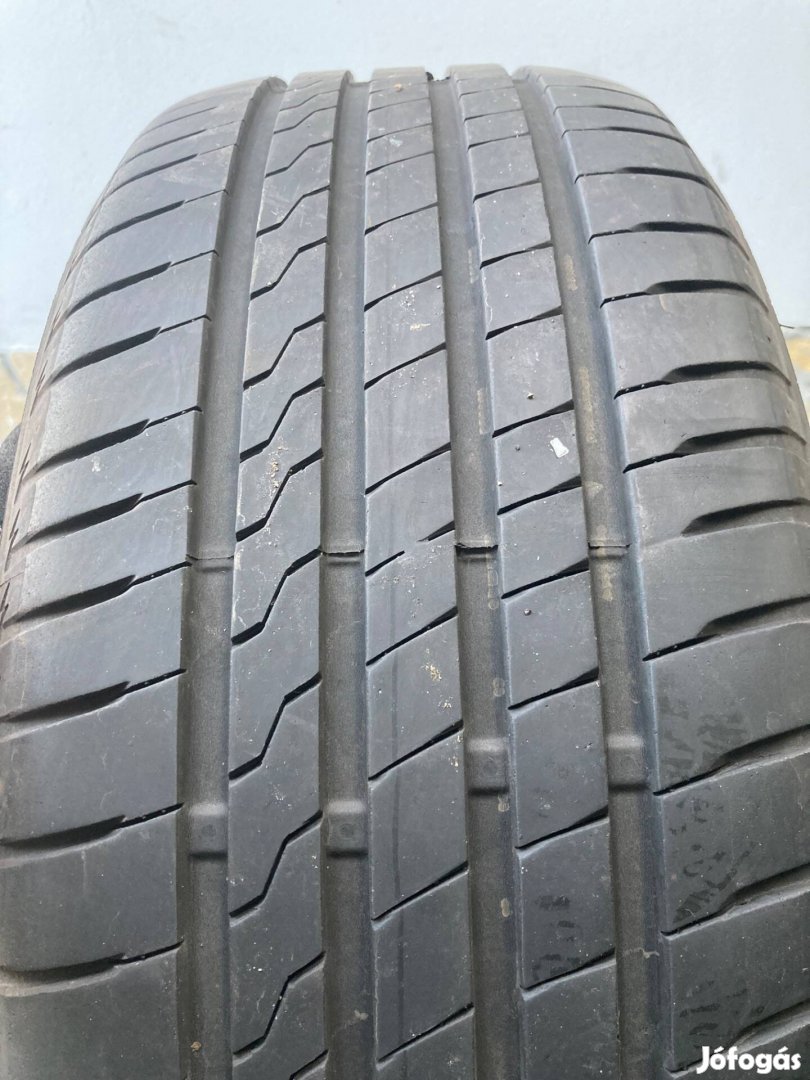 Firestone 215/55 R17