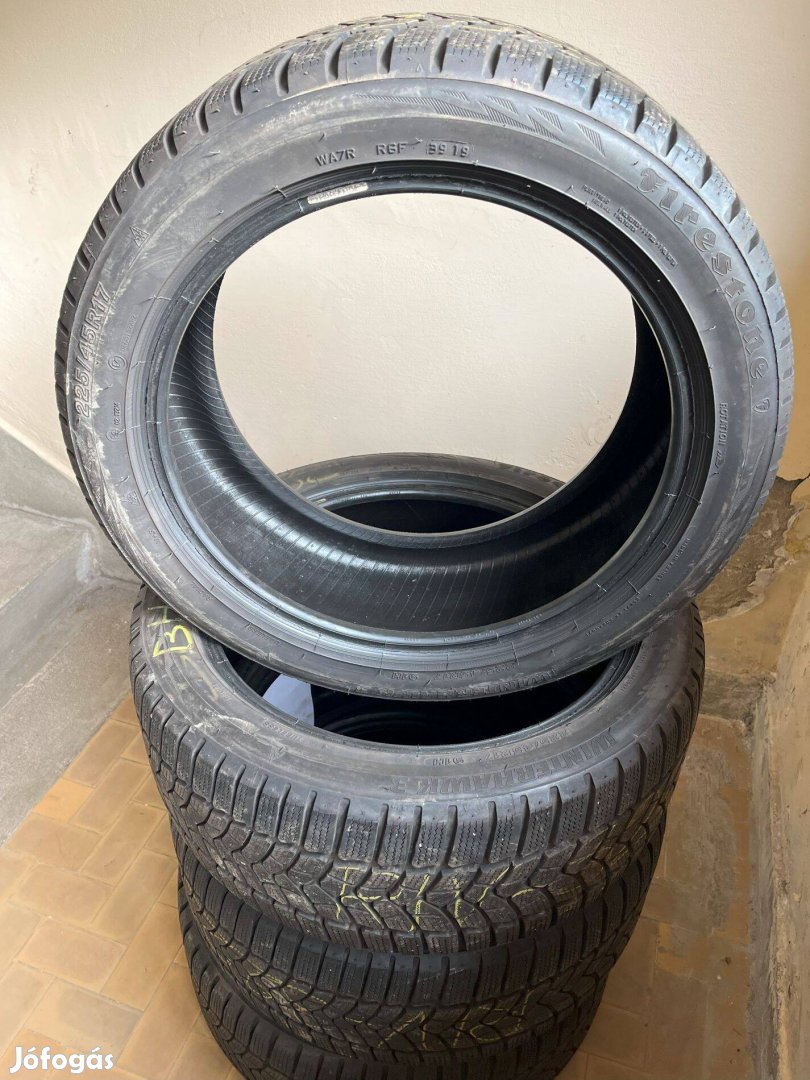 Firestone 225/45 R17 téli gumi