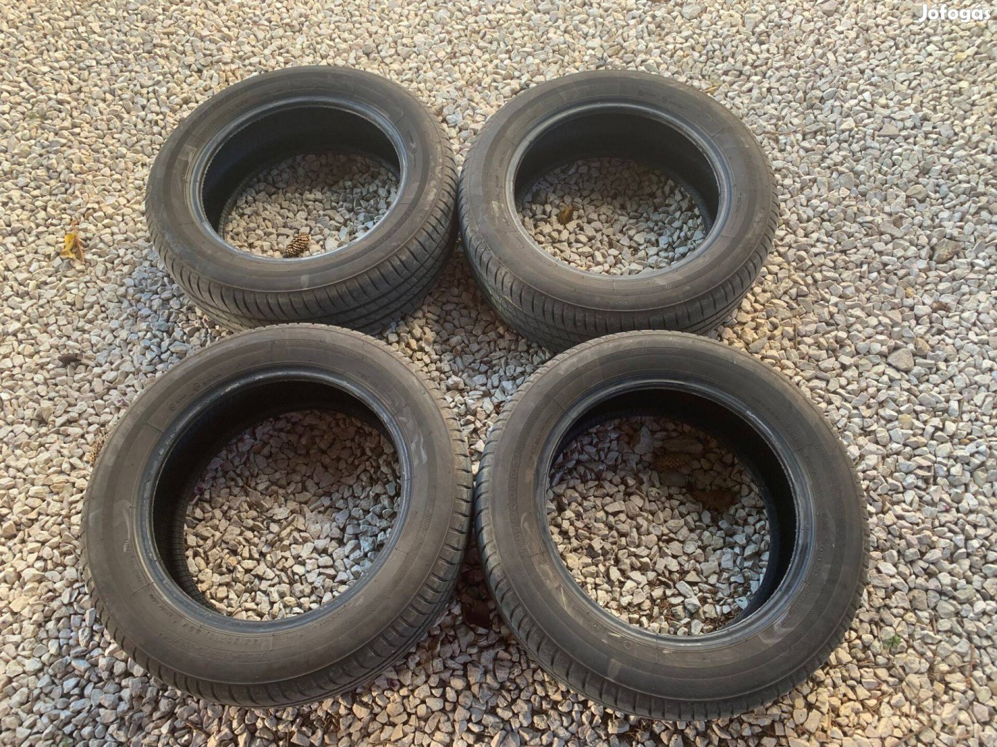 Firestone Roadhawk 195/60R16 gumi, 4 db, DOT 1823