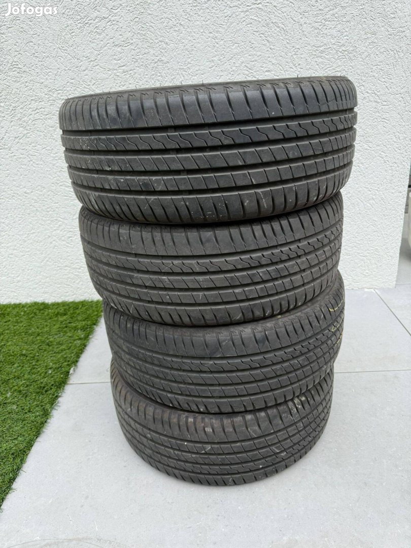 Firestone Roadhawk 215/45 R17 4db nyári gumi
