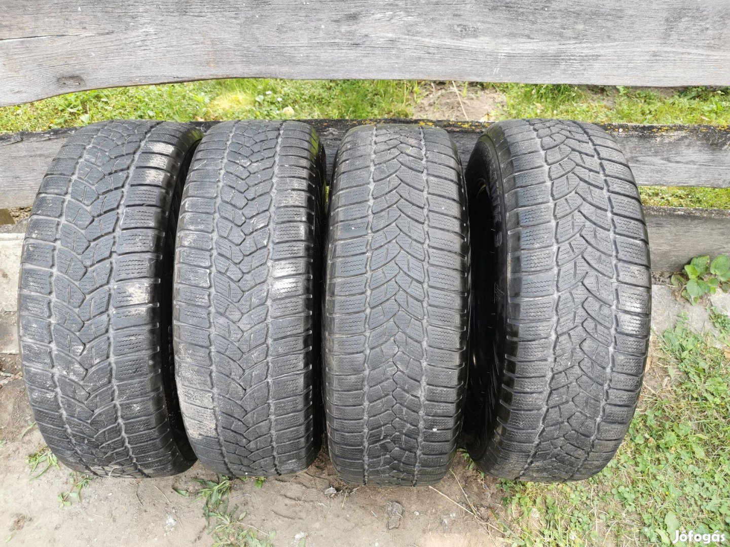 Firestone Winterhawk 3 - 205/60/16 téligumi