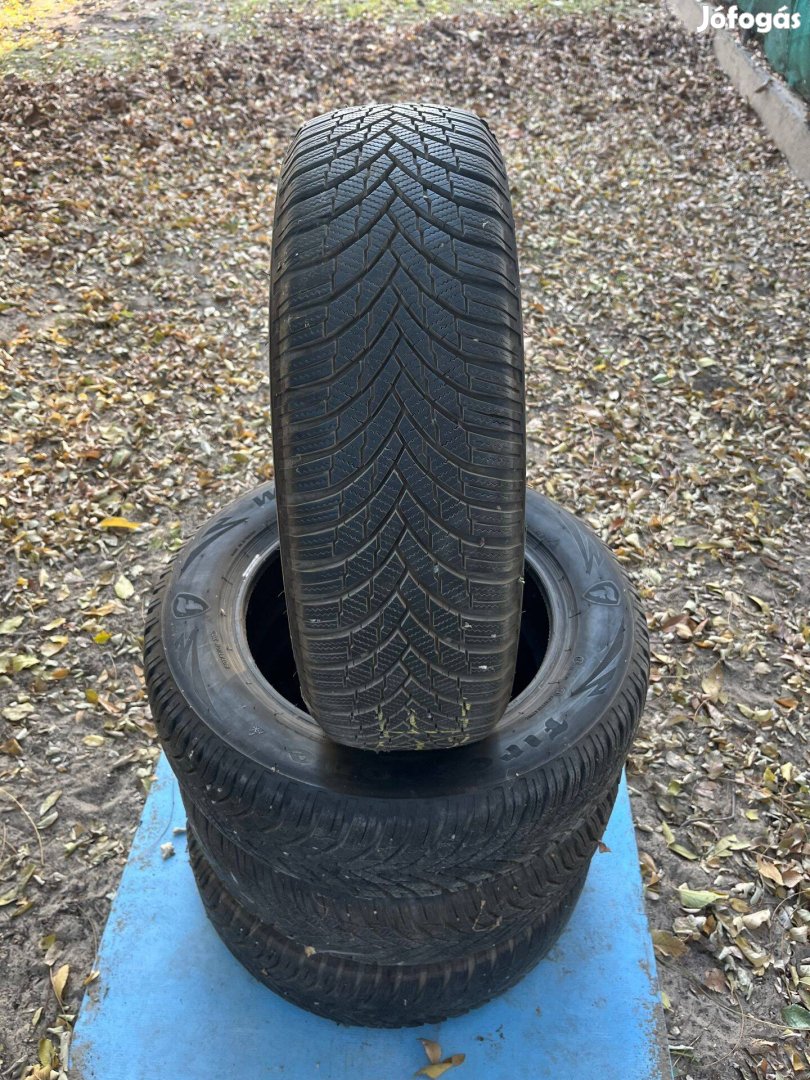 Firestone Winterhawk 4 185/65 R15 téli Dot:2020/27