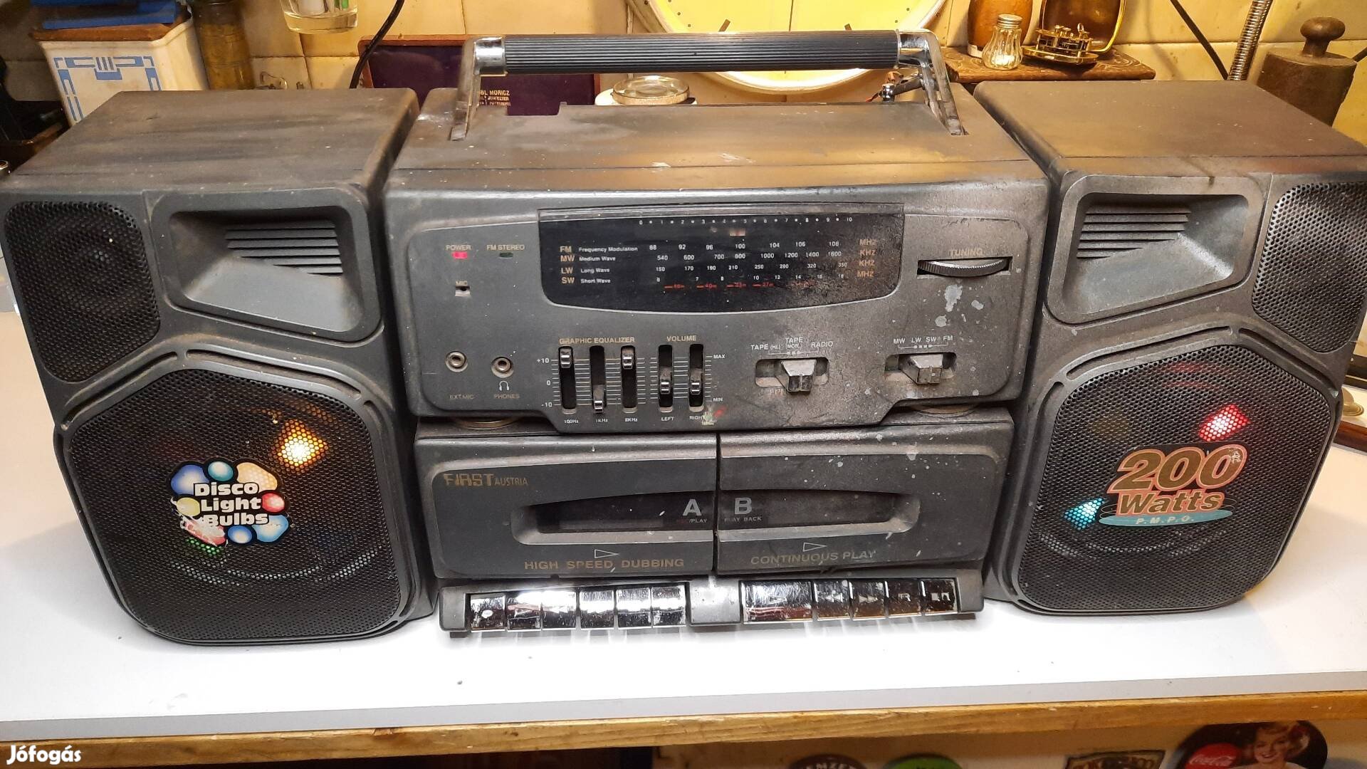 First rádiós-(magnó). A rádió jó!