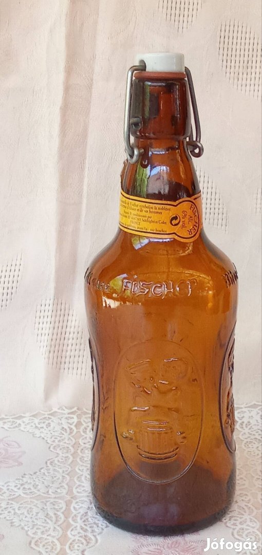 Fischer biére 66 cl-es dombornyomott csatos sörös üveg 