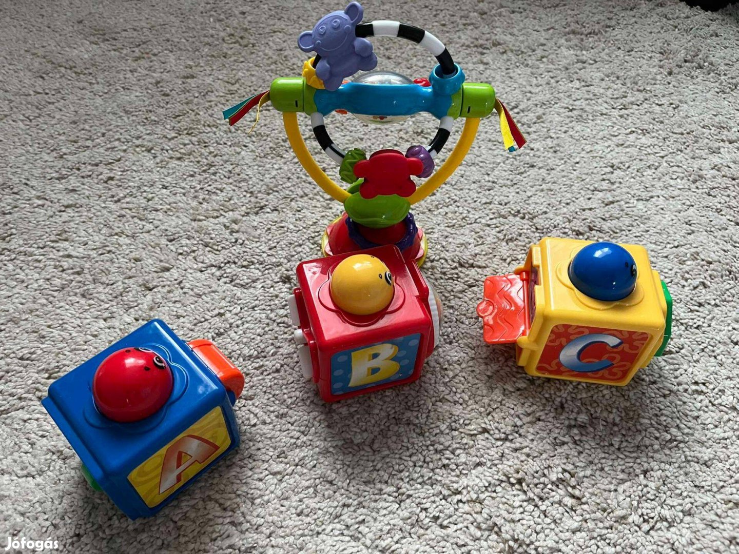 Fisher-Price Mókakockák + Playgro Forgó játék tapadókoronggal, 5000 Ft