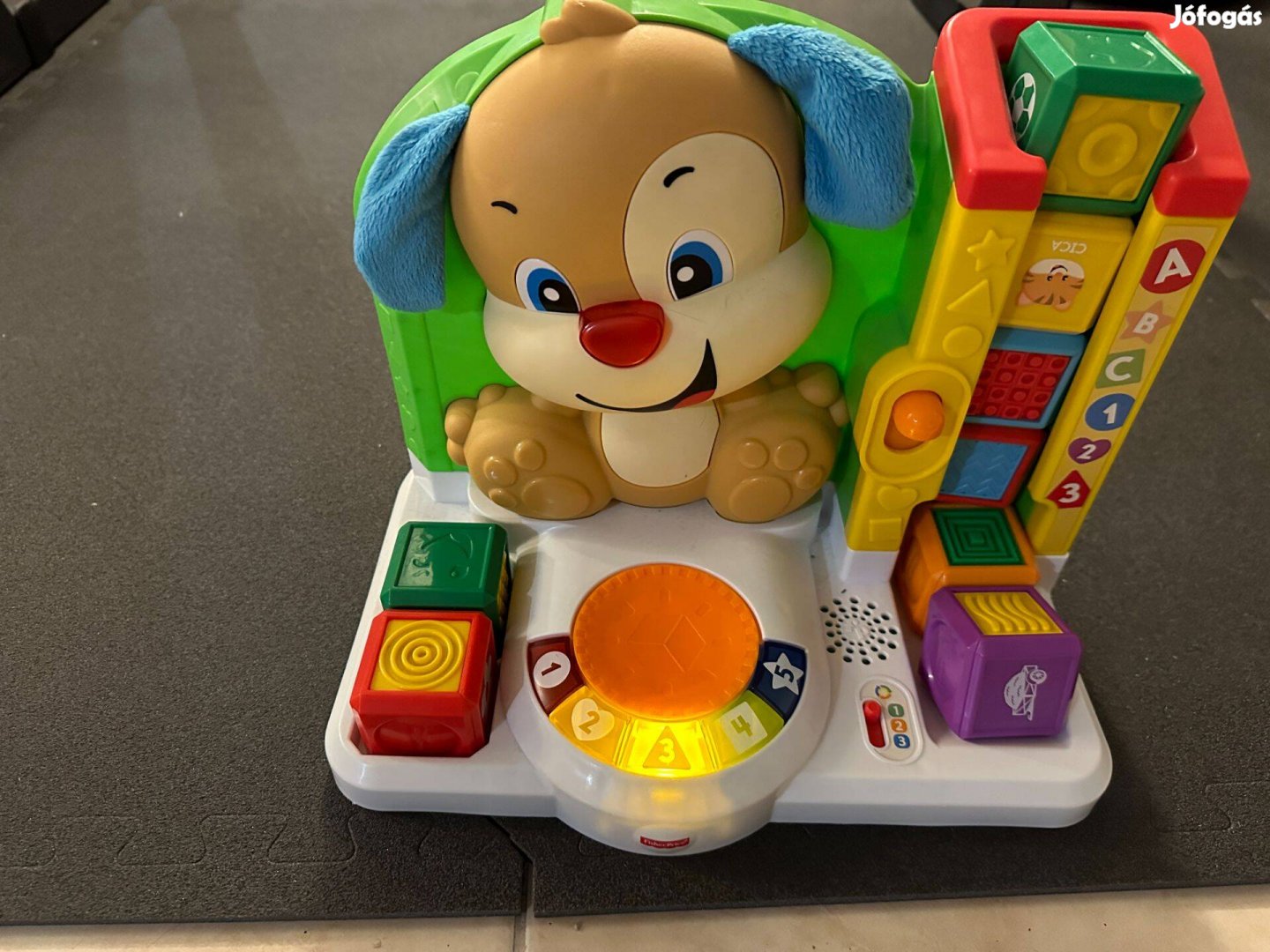 Fisher-Price: Első szavak kutyusos tanulóközpont