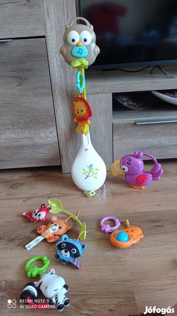 Fisher Price kiságyforgó babaforgó