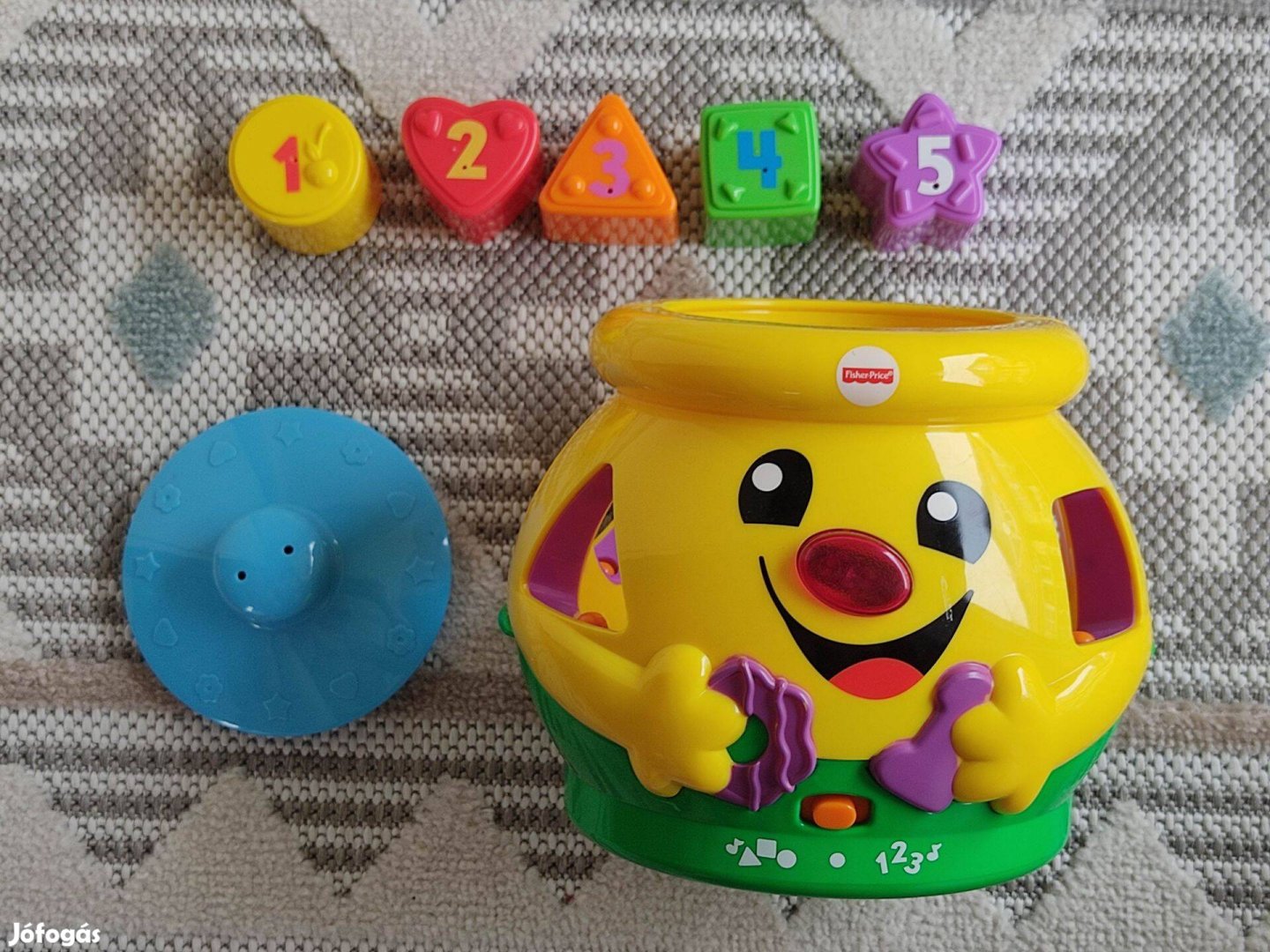 Fisher-Price sütifaló kincsesbödön éneklő magyar-angol