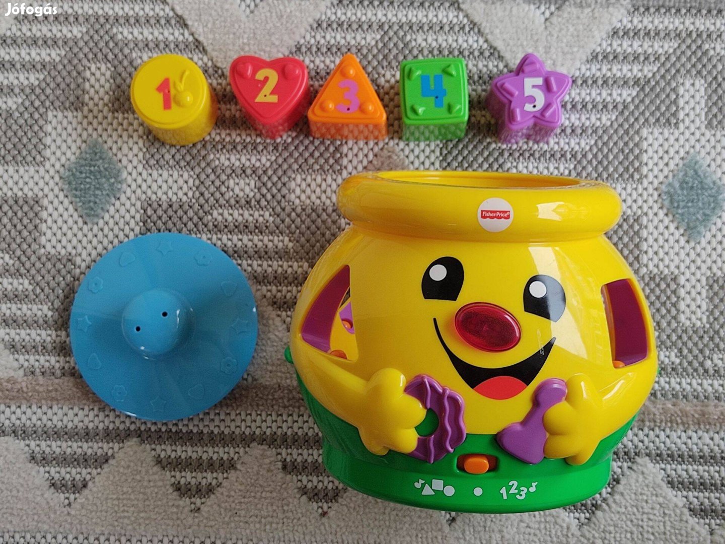 Fisher-Price sütifaló kincsesbödön éneklő magyar-angol