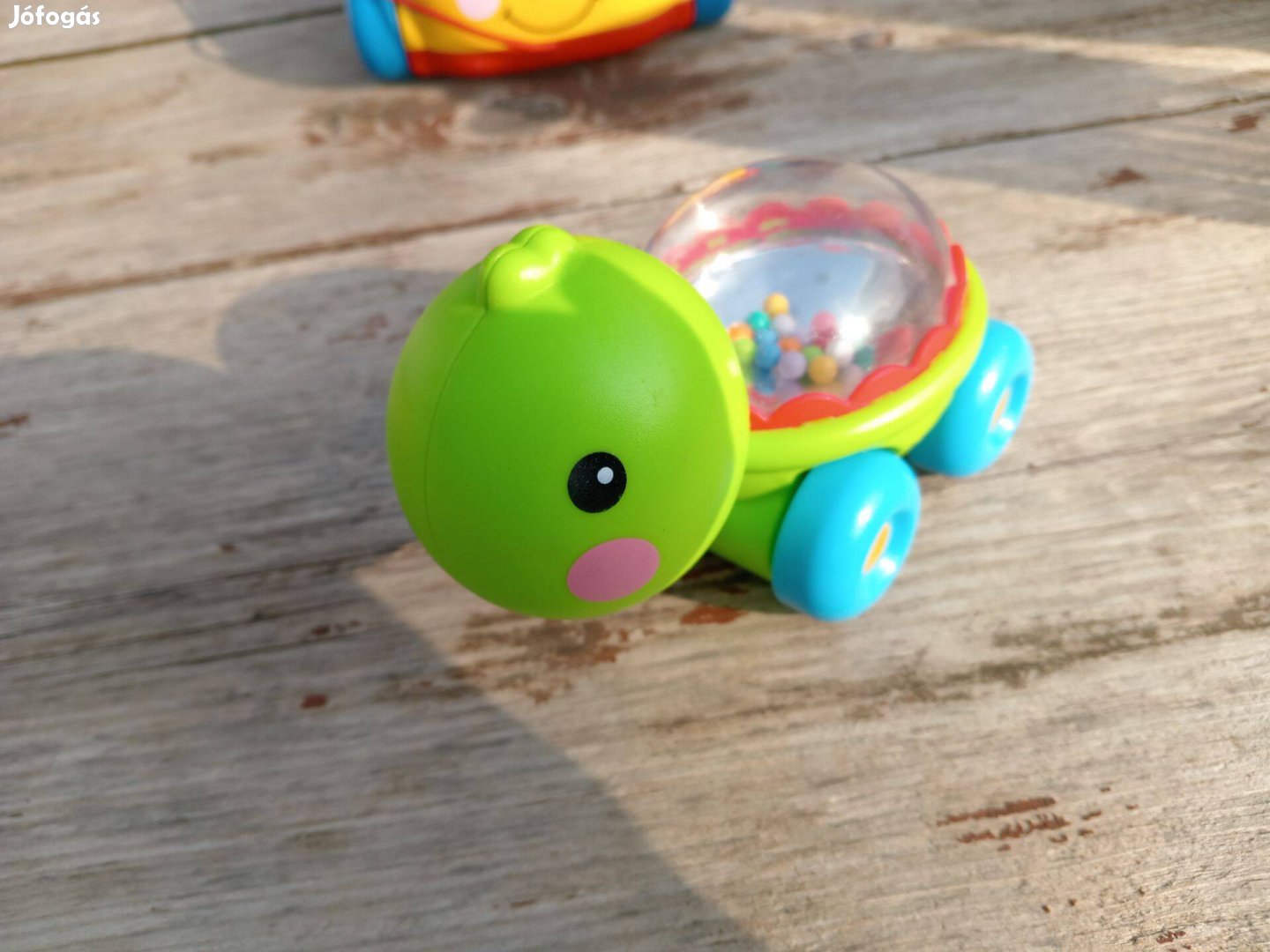 Fisher price teknős jármű pattogó golyókkal