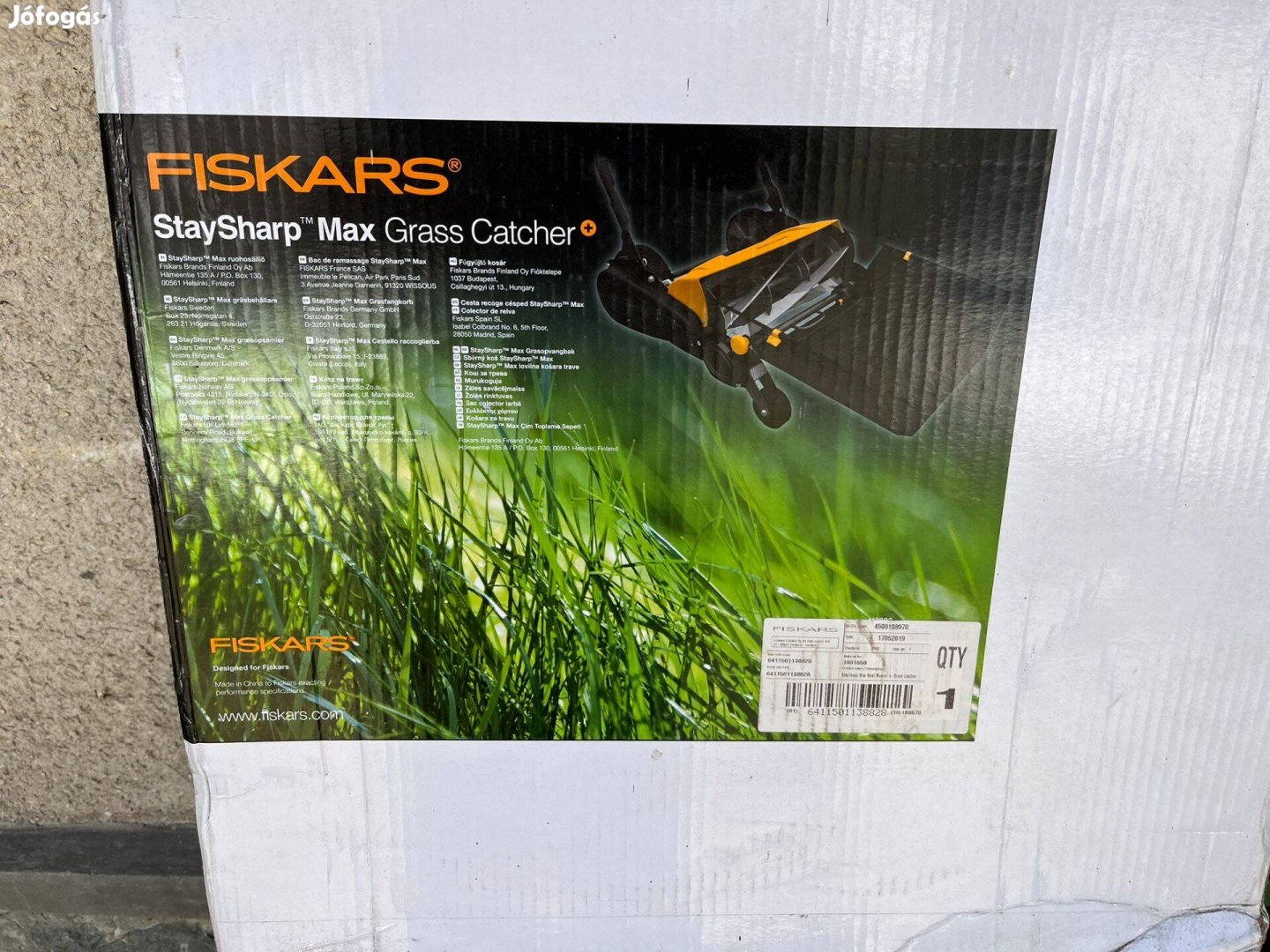 Fiskars hengerkéses fűnyíró