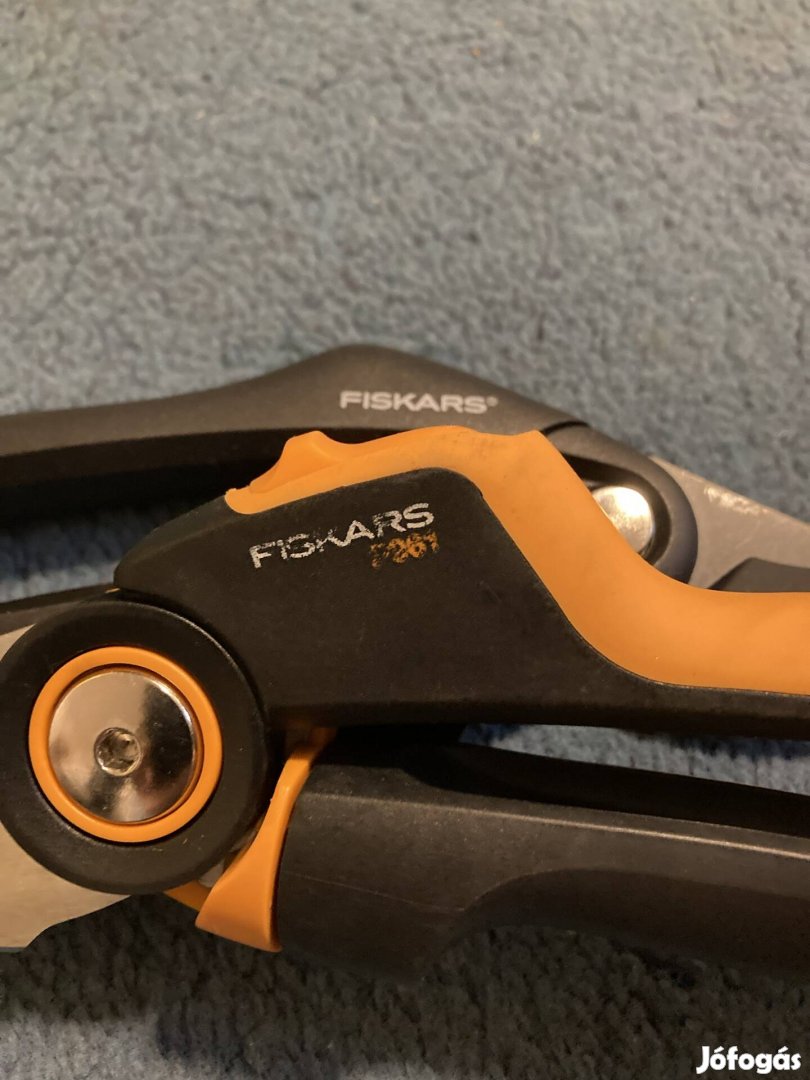 Fiskars p 961, Fiskars metszőolló, mellévágó metszőolló 