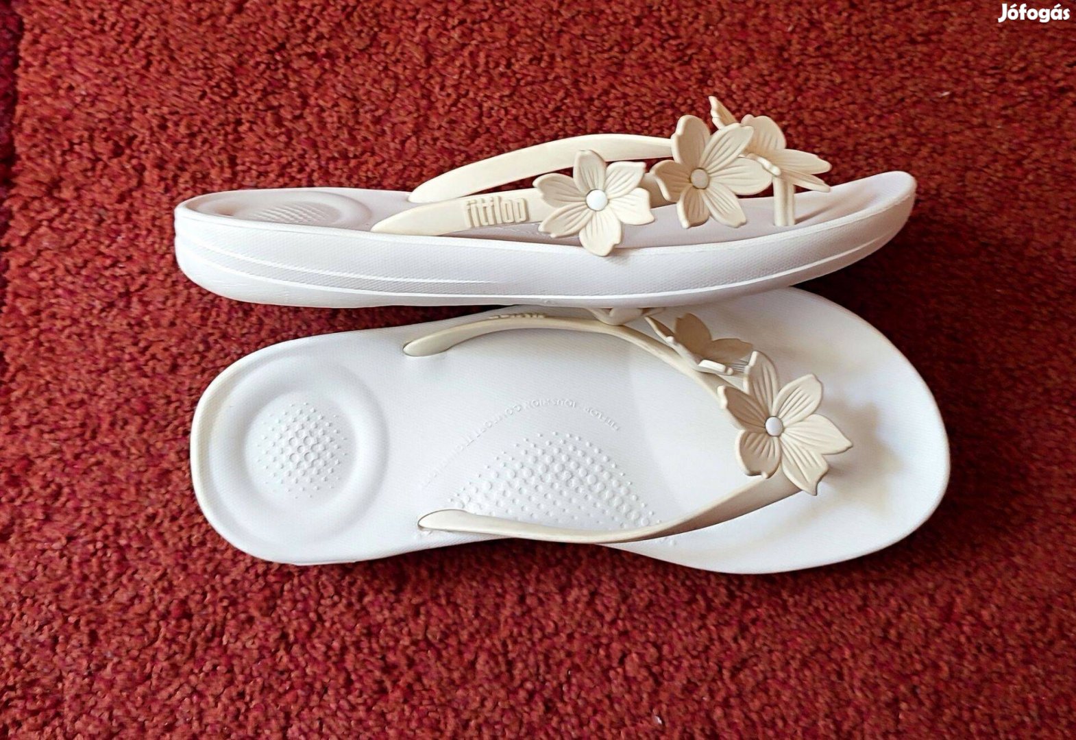Fitflop divatos, női papucs 38-as - Gördülő talppal!