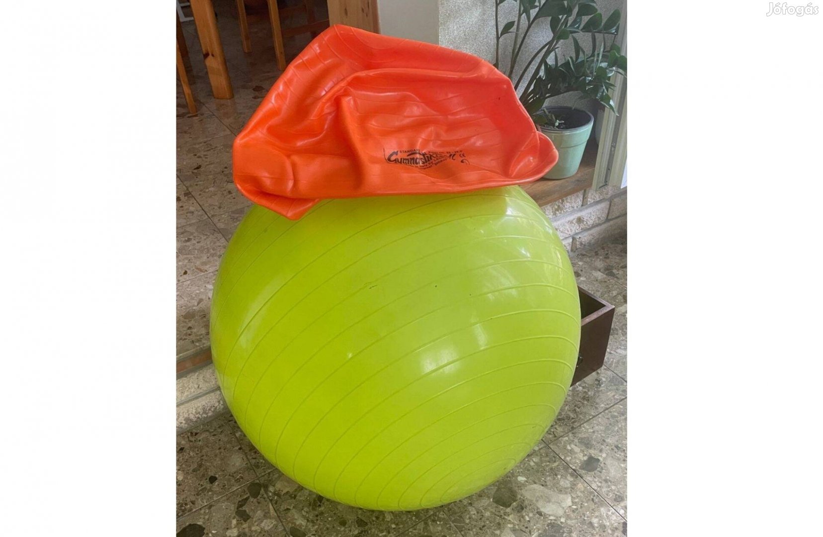 Fitnesz/gimnasztikai labda