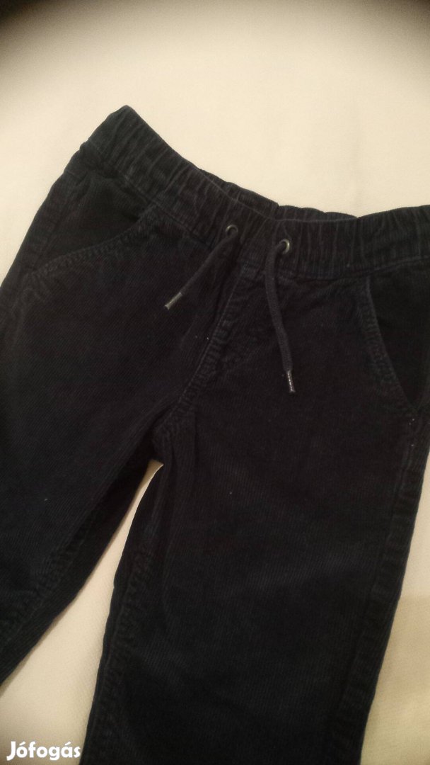 Fiú bársony nadrág 128