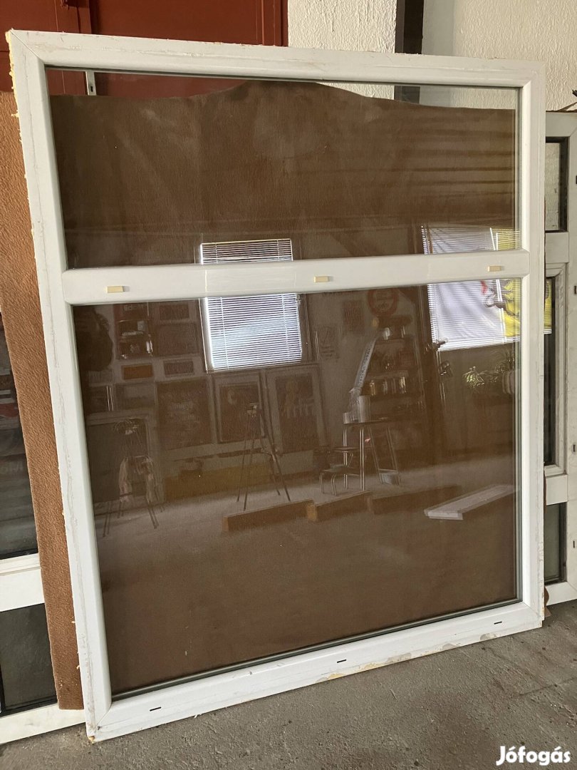 Fix műanyag ablak 170 x 140 cm eladó