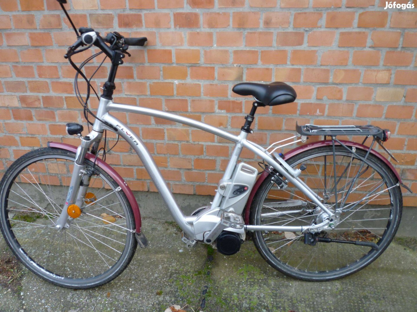 Flayer 28 elektromos kerékpár