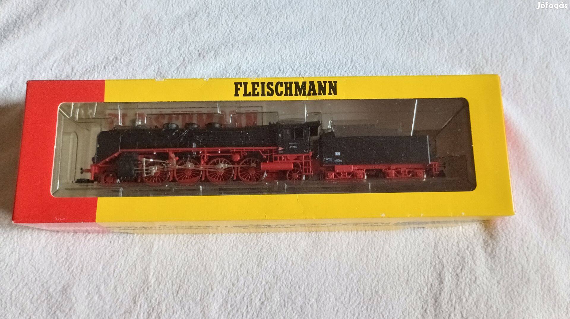 Fleischmann 4137 HO gőzmozdony