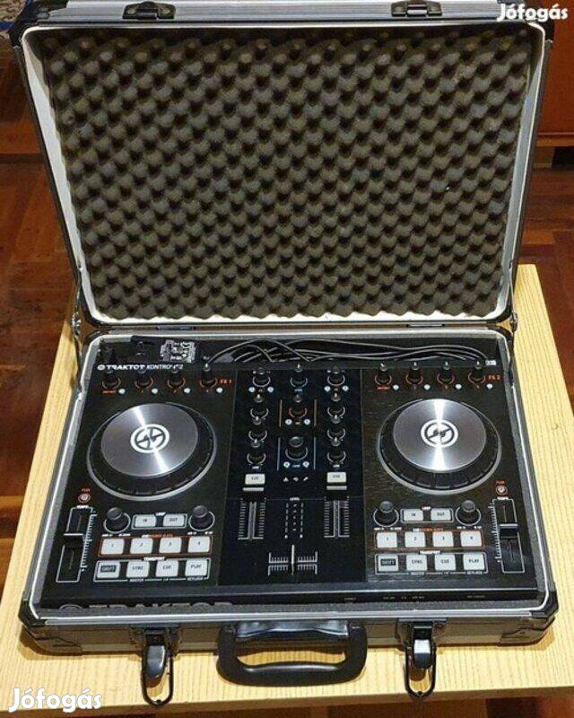 Flightcase, rack, hordtáska traktor s2