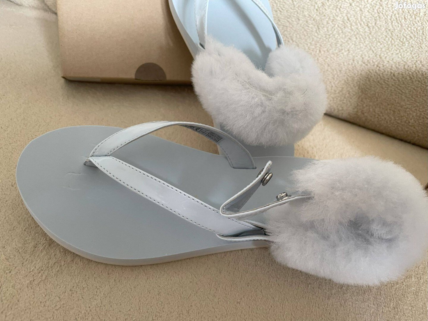 Flip-flop szőrös papucs Ugg 38