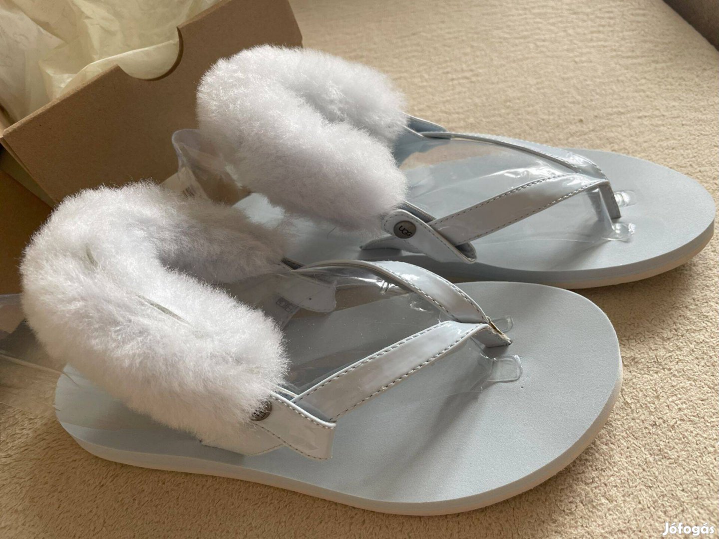Flip-flop szőrös papucs Ugg 38