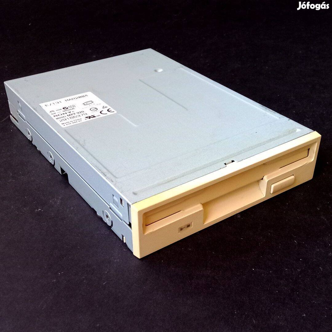 Floppy Drive 3.5" Eladó