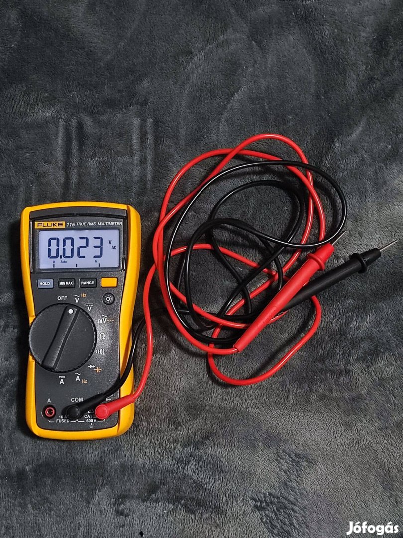 Fluke 115 True RMS Multimeter - Digitális multiméter