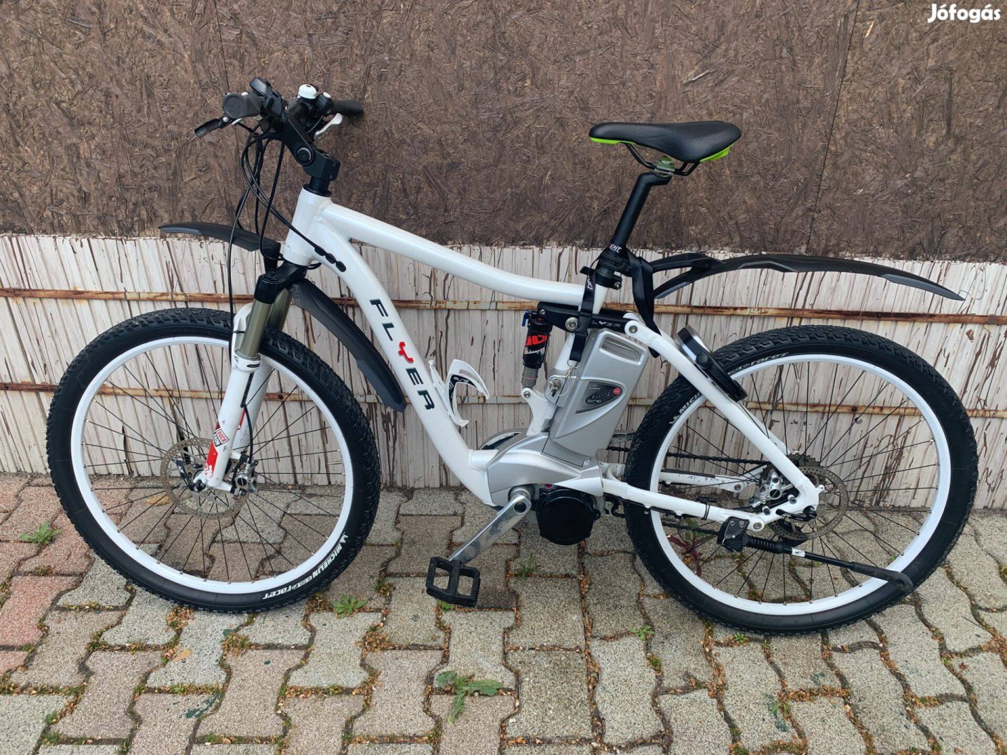 Flyer 26" Összteleszkópos , Elektromos kerékpár eladó !