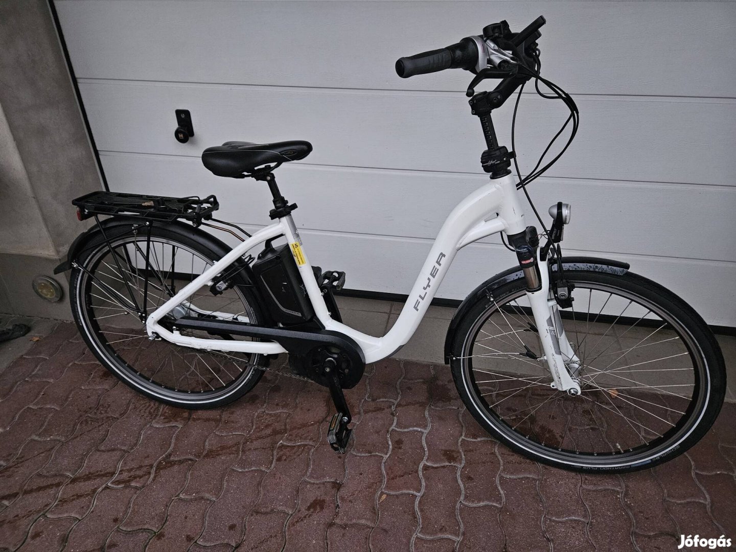 Flyer 36V, 26 os prémium felszereltségű e bike elektromos