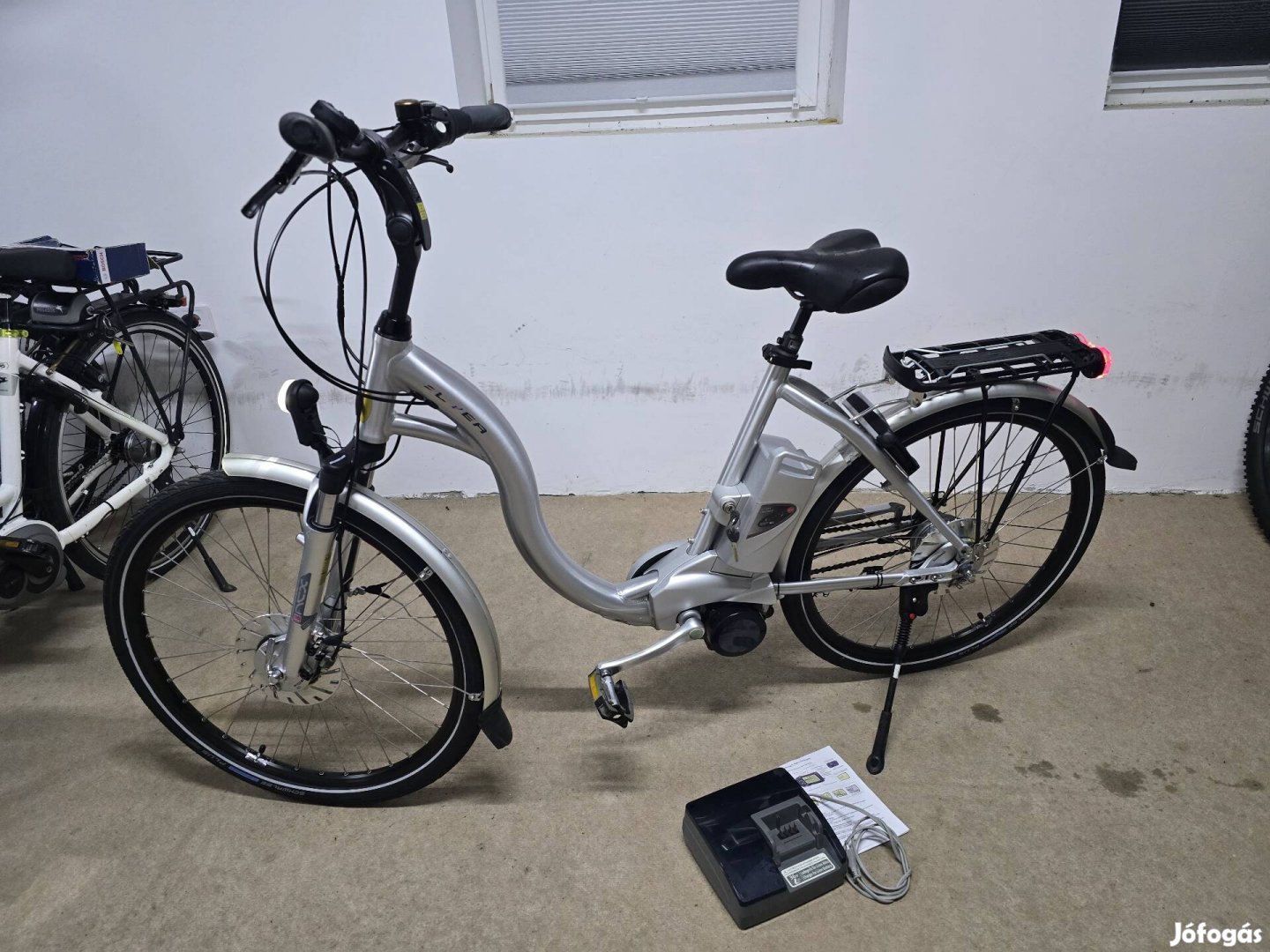 Flyer, középmotoros elektromos kerékpár bicikli ebike