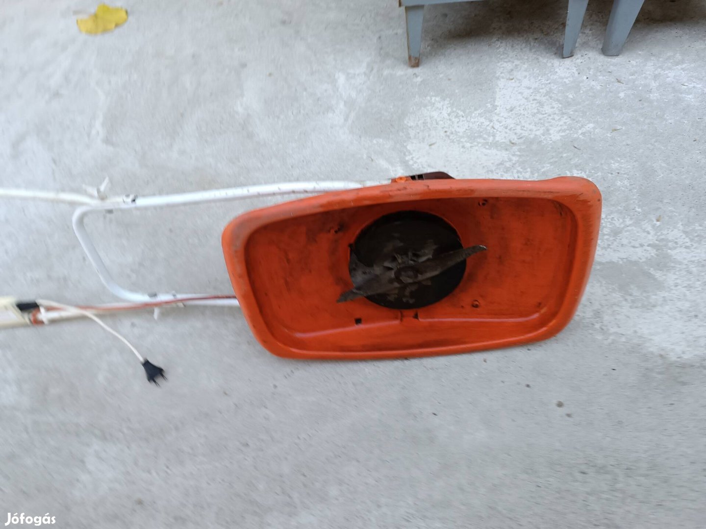 Flymo légpárnás fűnyíró 