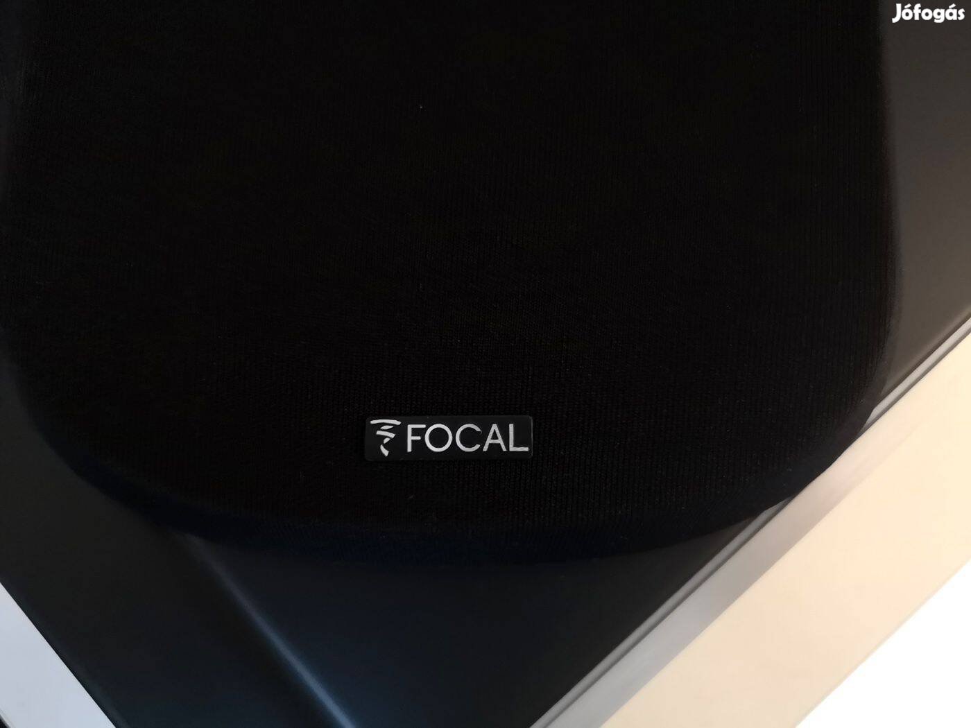 Focal Hangfal embléma