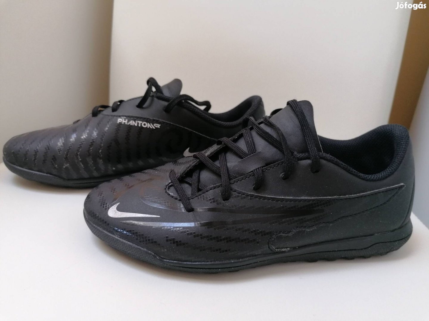 Focicipő, műfüves cipő, Nike Phantom Gx Club TF fekete, 38-as 