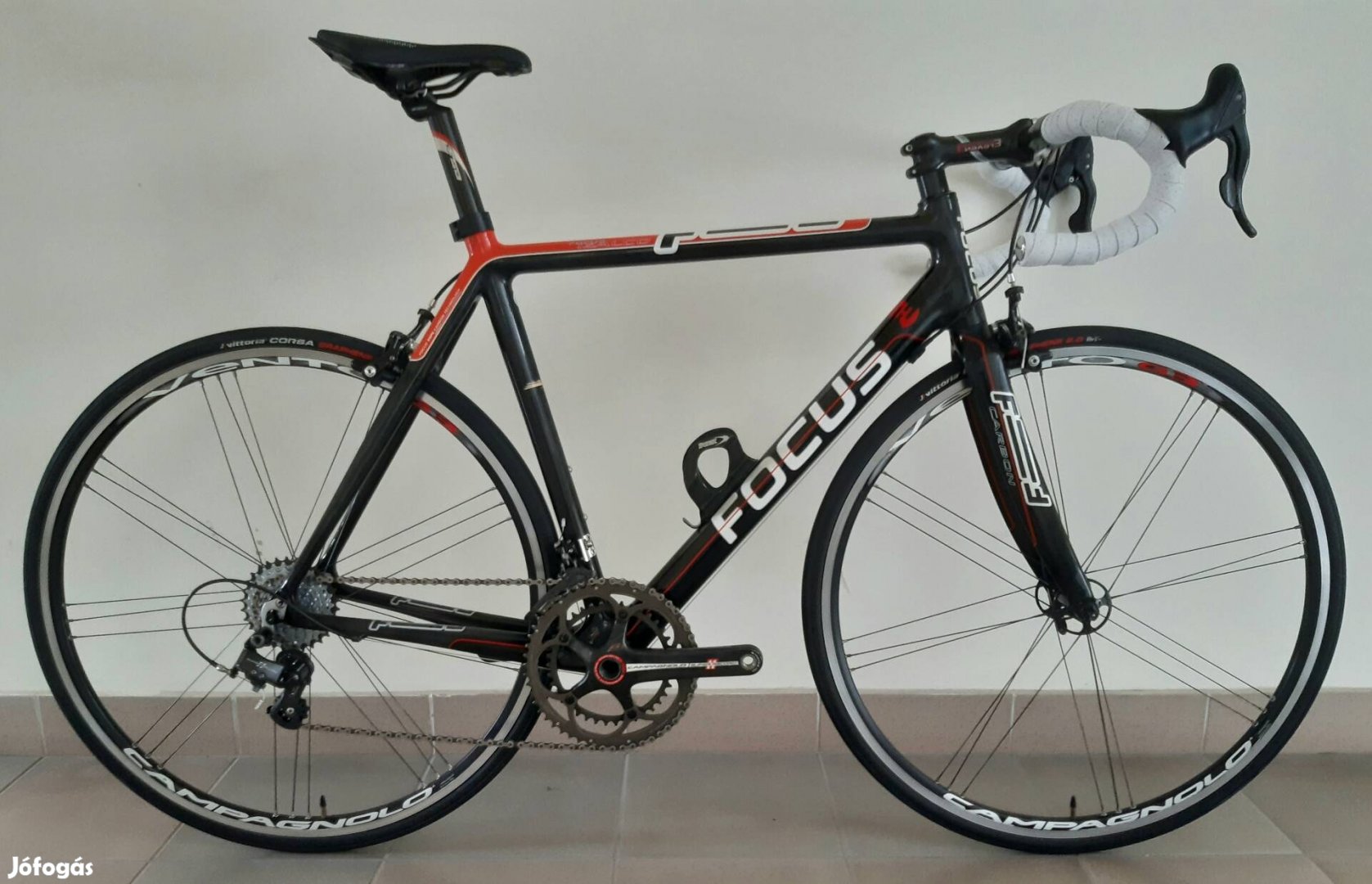 Focus Izalco karbon országúti kerékpár. Szép állapotú!